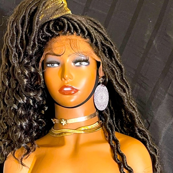 ⭐️⭐️BEAUTIFUL AND SOFT DREADLOCK WIG⭐️⭐️ - Picture 10 of 11